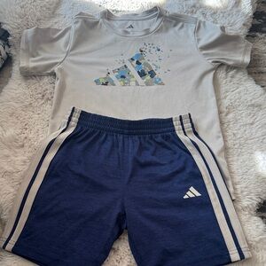 Kids Size 5 Adidas Graphic Tee and Navy Shorts Set